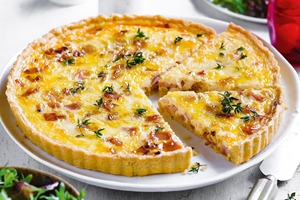 Quiche and Salad Combo 
